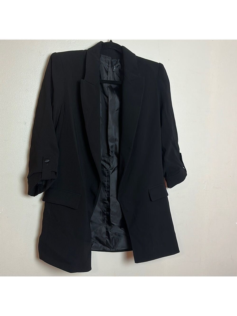 Zara Tailored Fit Gathered Cropped Sleeve Black Open Front Long Length Blazer